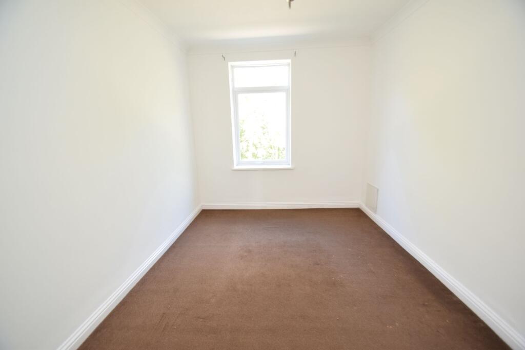 Apartment in Durham - View 5