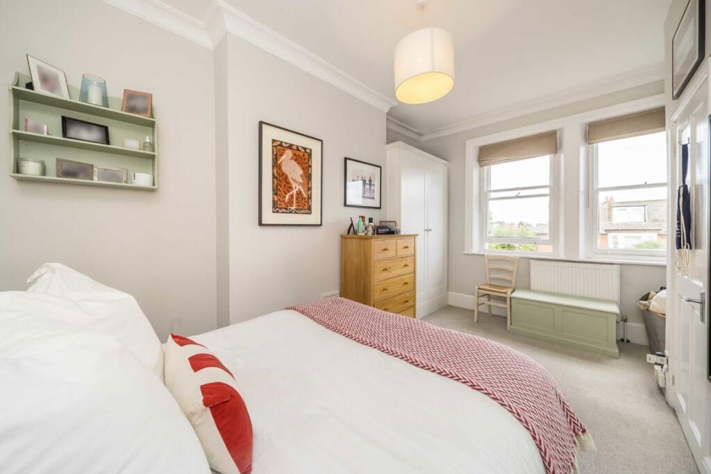 Apartment in London - View 4