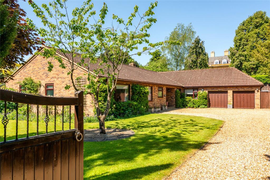 Main image of property: Dallington Road, Dallington, Northampton, Northamptonshire, NN5