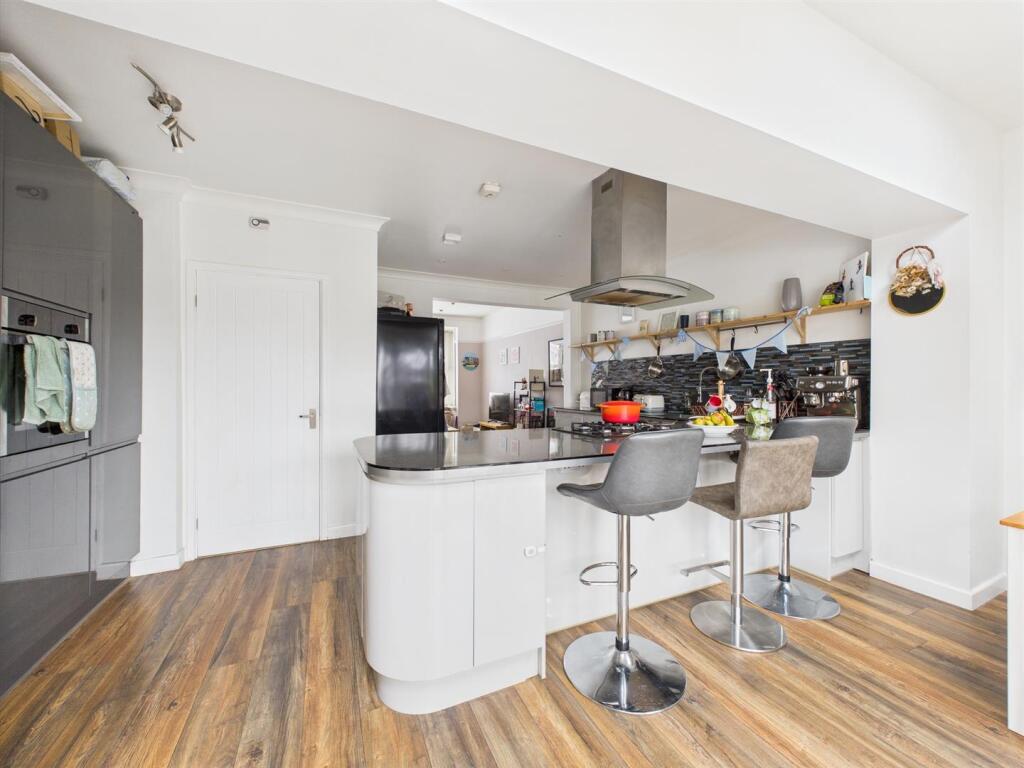 House in Cardiff - View 5