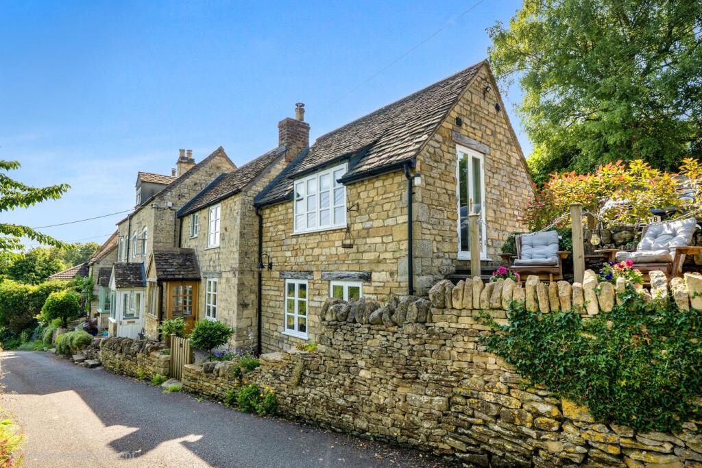 Main image of property: Pooles Lane, Selsley, Stroud, GL5