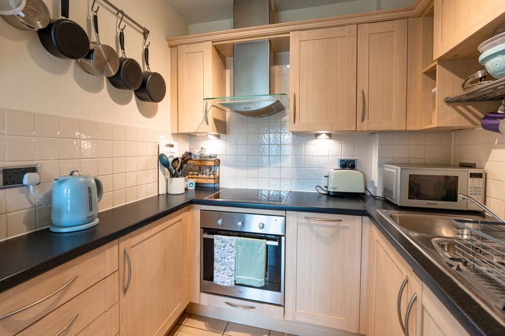 Apartment in Oxford, Cold Harbour, South Oxford - More