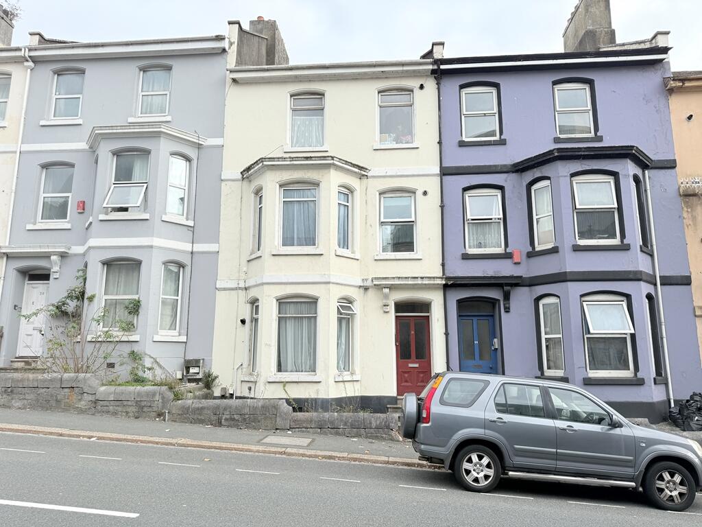 Main image of property: Charming One-Bedroom Maisonette Awaits You!