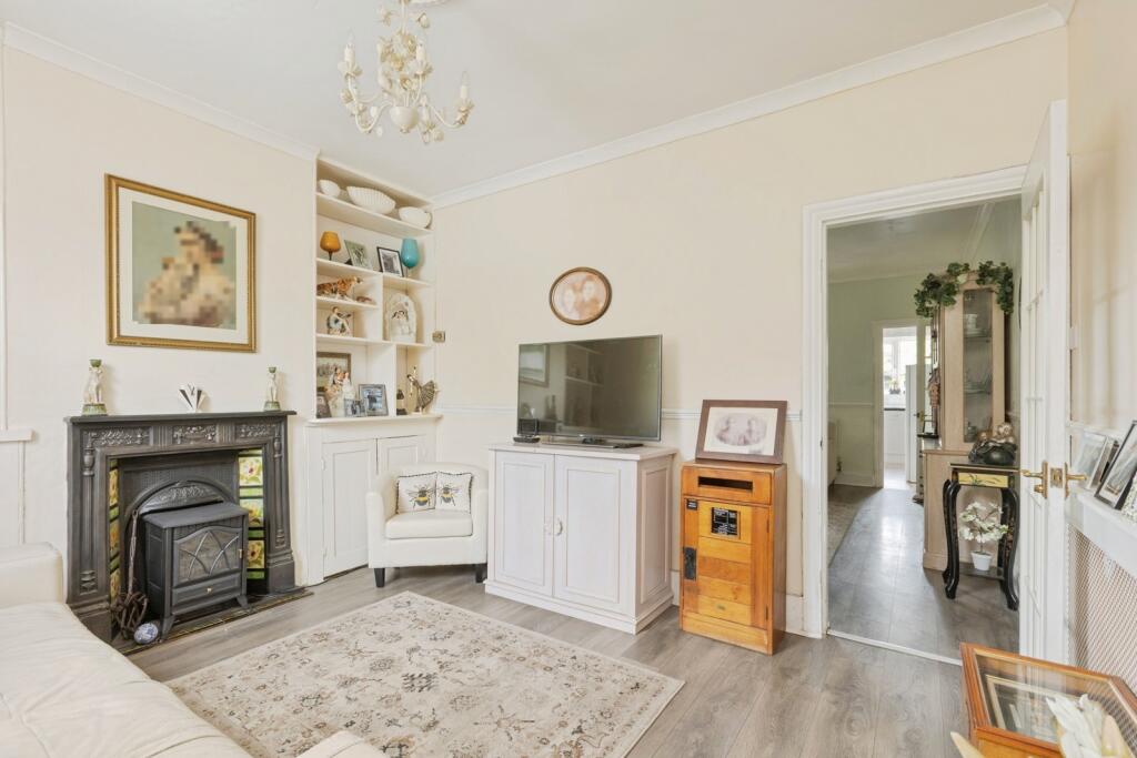 Tylers Green Road, Crockenhill, Kent, BR8 photo 3
