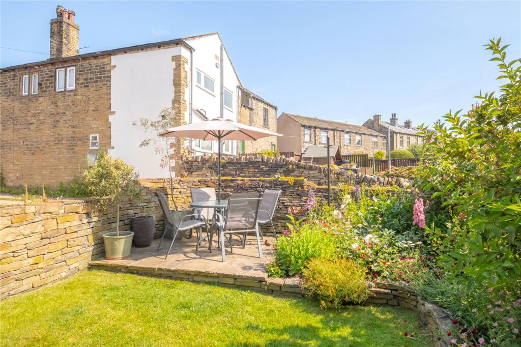 Town Road, Kirkheaton, Huddersfield, HD5 photo 4