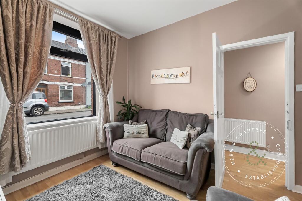 House in Cardiff - View 4