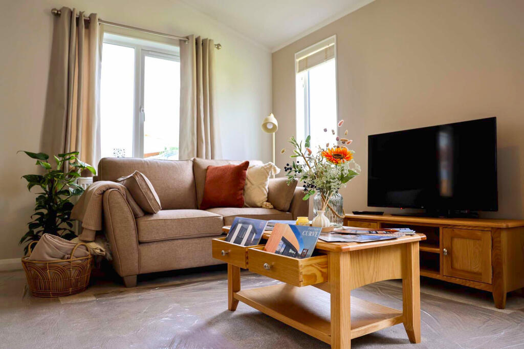 Grantham, Lincolnshire, NG32 - View 3