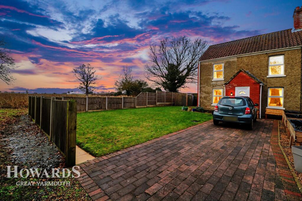 Main image of property: Low Road, Rollesby