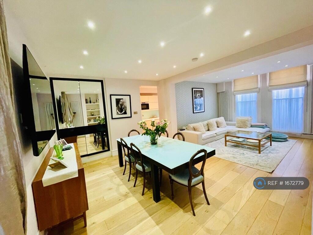 Main image of property: Kings Mansions Lawrence Street, London, SW3