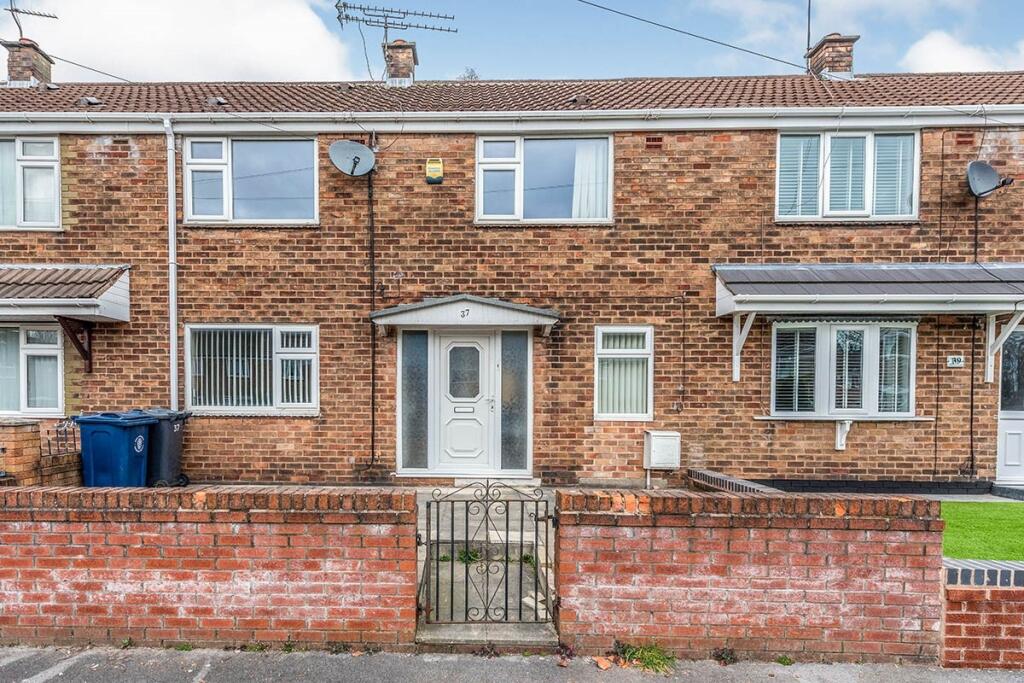 Main image of property: Hawthorn Crescent, Skelmersdale, Lancashire, WN8