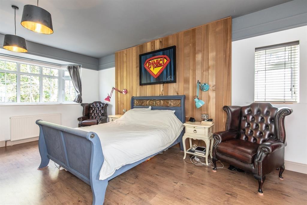 House in Worthing, West Sussex - View 4