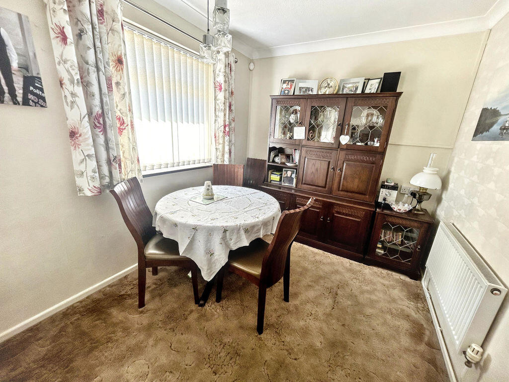 House in Great Yarmouth, Bradwell - View 5