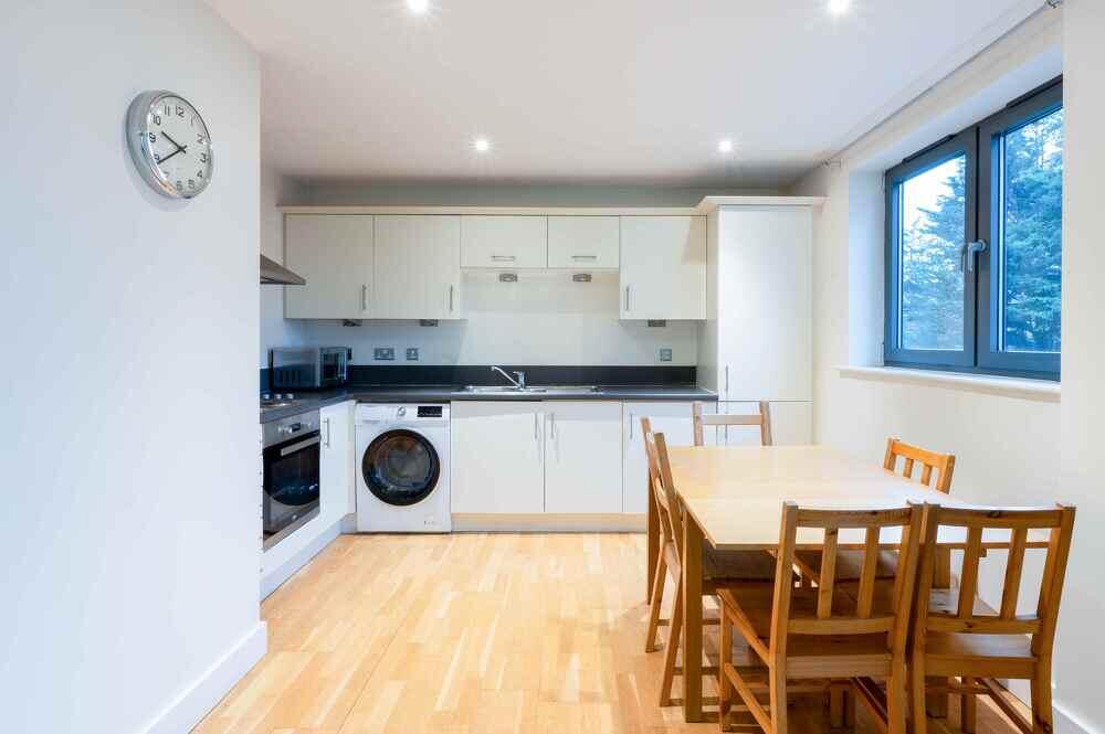 Apartment in London - View 3