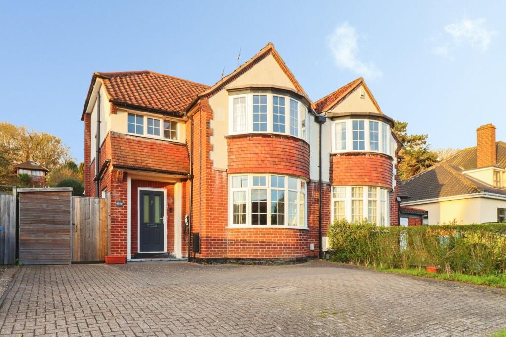 Main image of property: Thorpe Road, Norwich, NR1