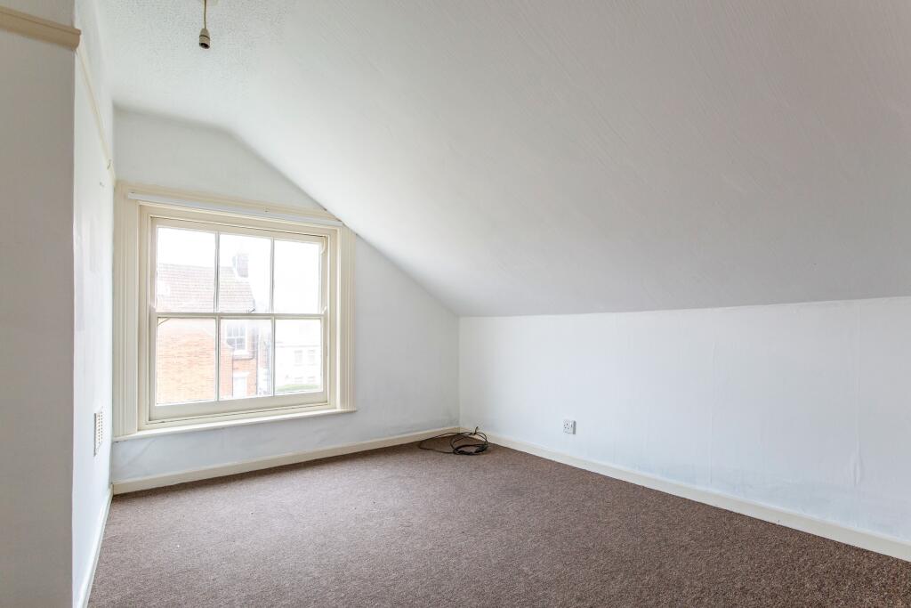 Apartment in Ipswich - More