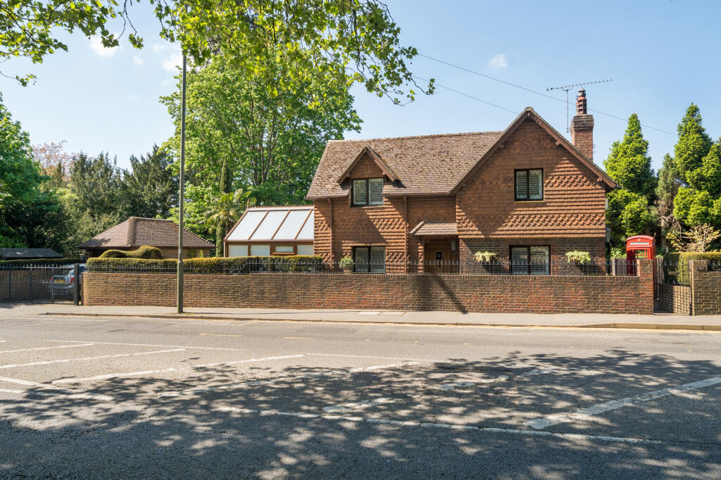 Main image of property: Epsom Road, Guildford, GU1
