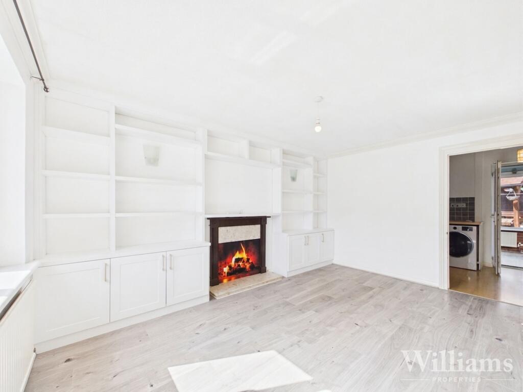 House in Aylesbury, Haydon Hill - View 2