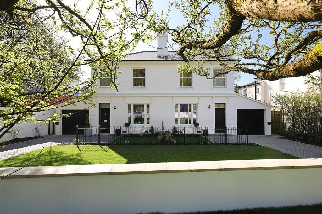 Main image of property: Eridge Road,
Tunbridge Wells,
Kent,
TN4