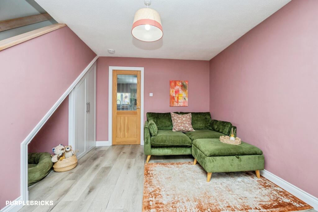 House in Dudley - View 5