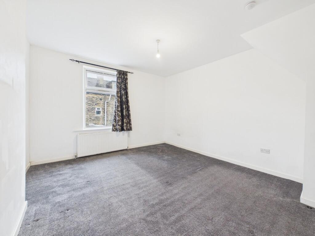 Additional image 8 of Neville Street, Keighley