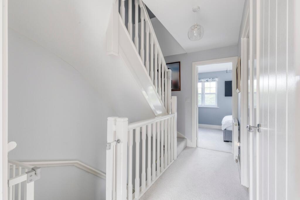 Whitchurch Road, Beeston, CW6 - More