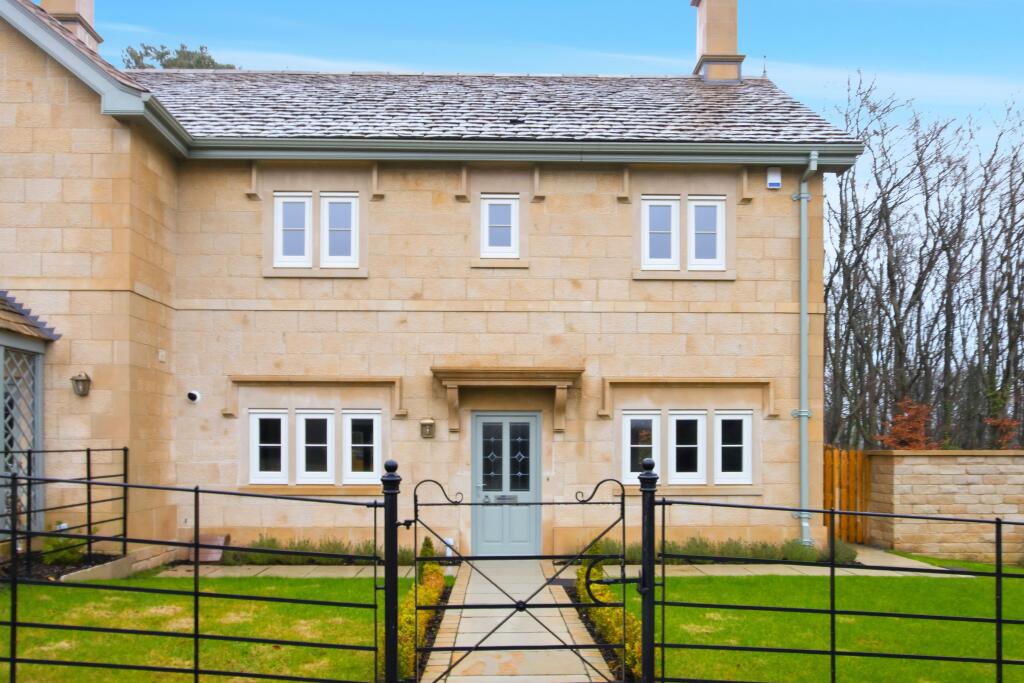 Main image of property: Ashover Road, S45