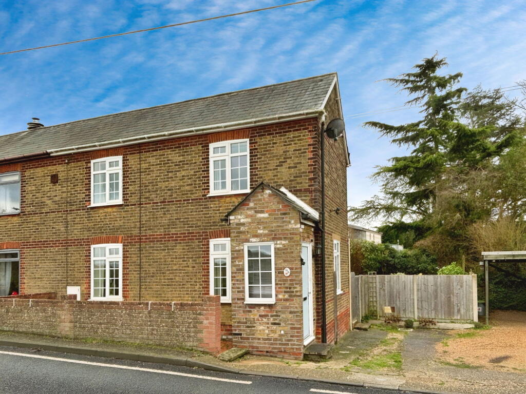 Main image of property: Broad Road, Braintree, CM7 5NH