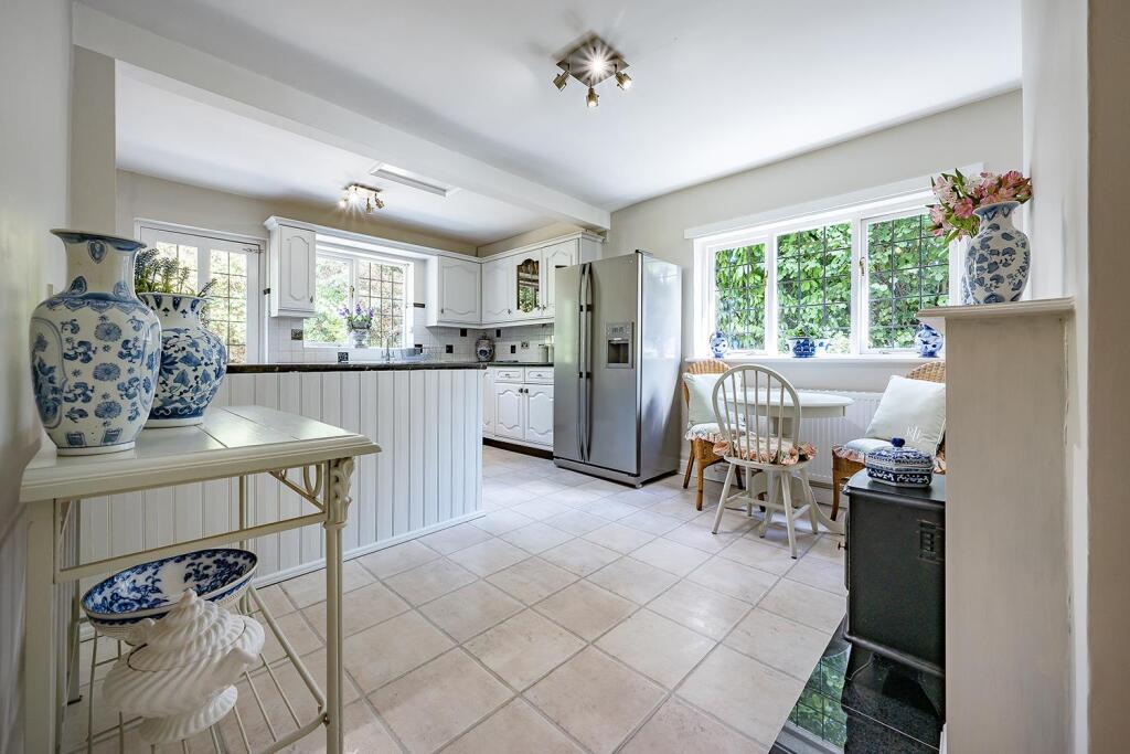 House in Warwick, Rowington Green, Rowington - More