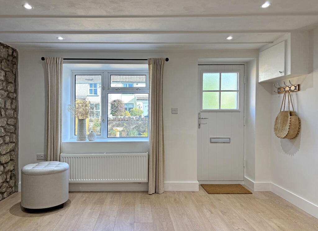 House in Trecynon, Robertstown, Aberdare West - View 4