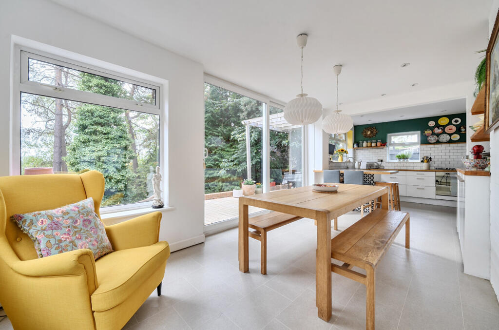House in Sandhurst - View 5