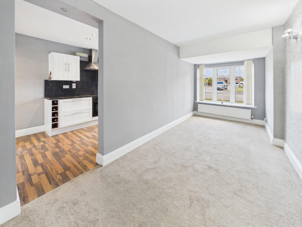 Grange Avenue, Dronfield Woodhouse, Dronfield, Derbyshire, S18 photo 4