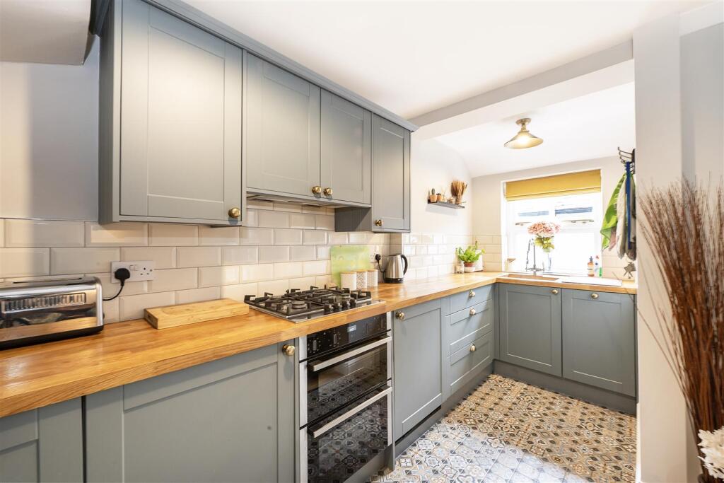 Additional image 2 of Luton Road, Harpenden