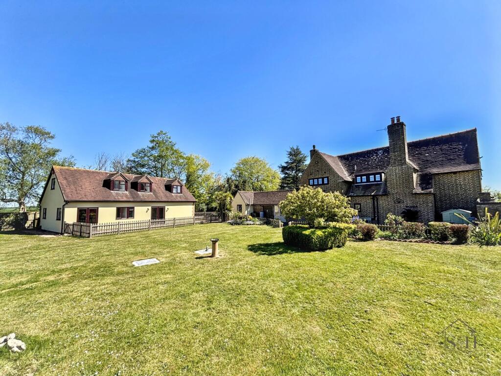Main image of property: Knoll Hill, Aldington, TN25