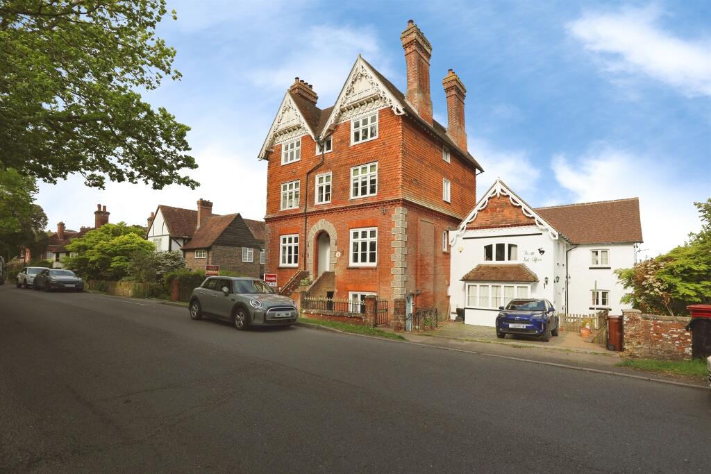 Main image of property: High Street, Hartfield