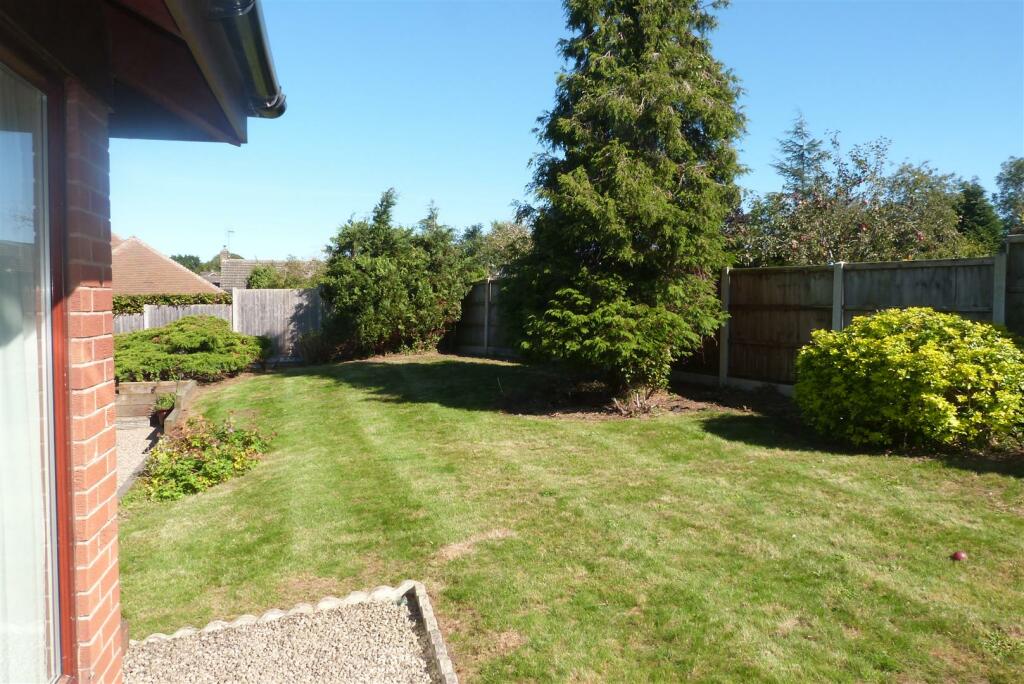 Newton Lane, Wigston Leicestershire photo 4