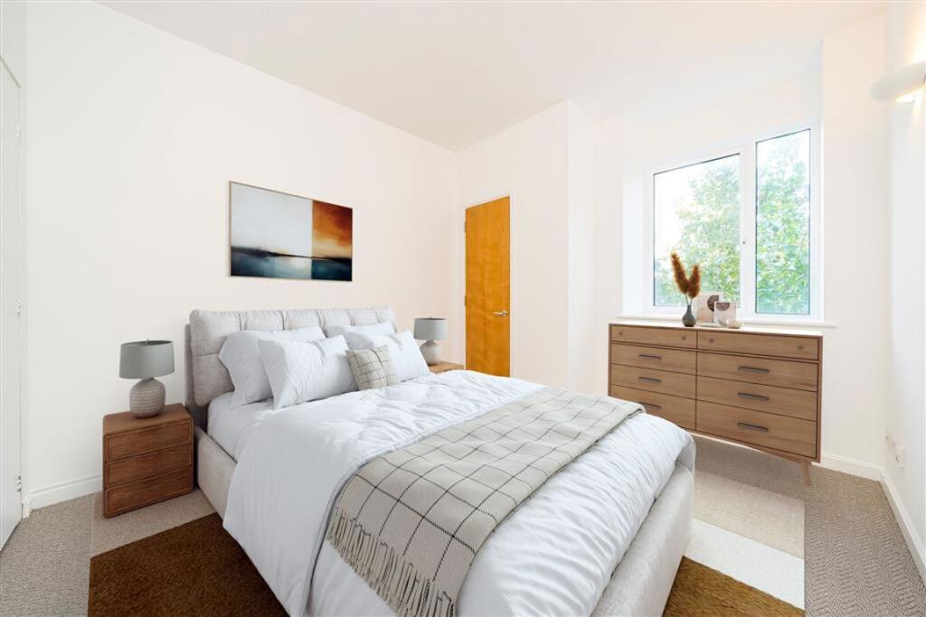 Apartment in Twickenham - View 4