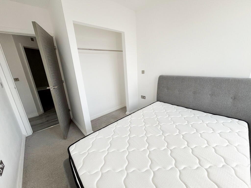 Additional image 5 of 205 Knights House The Parade , Sutton Coldfield, B72 1QB