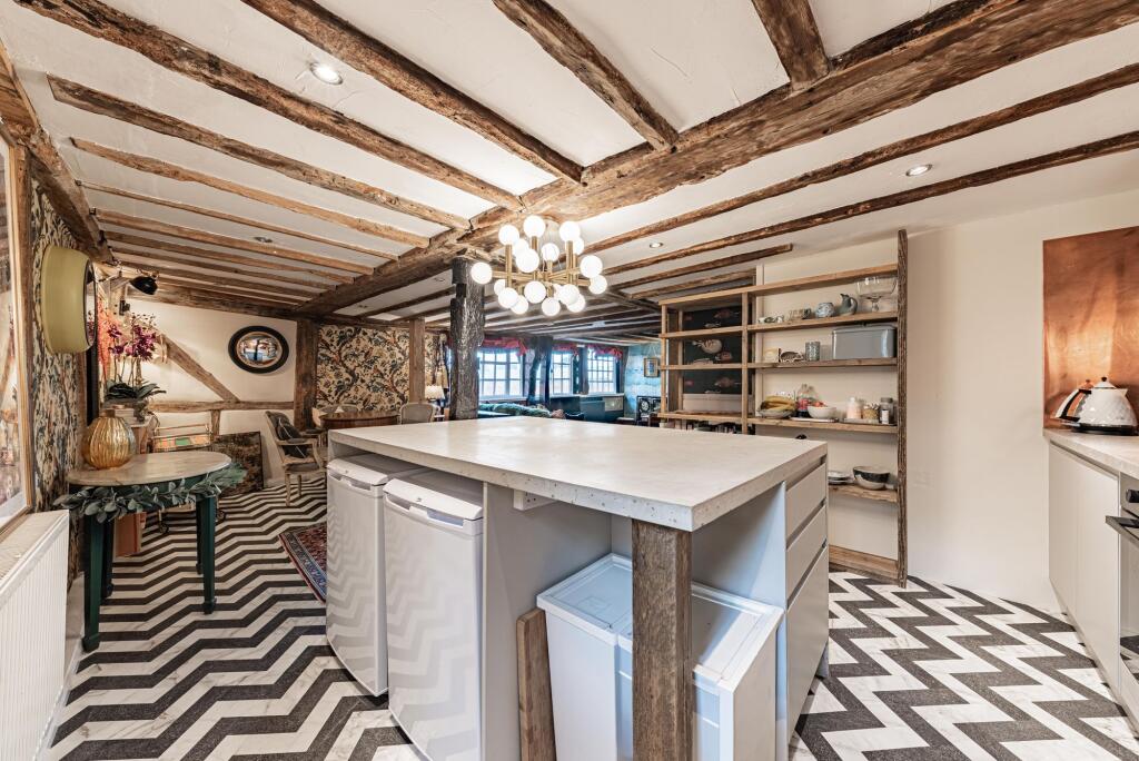 Apartment in Faversham, The Brents - View 5