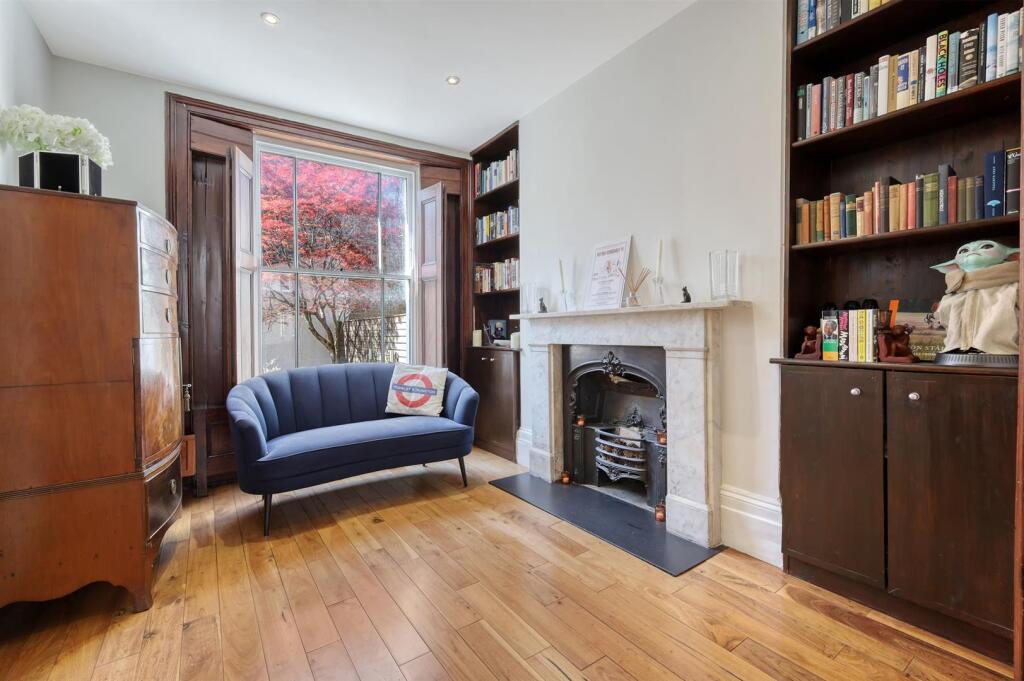 House in London - View 3