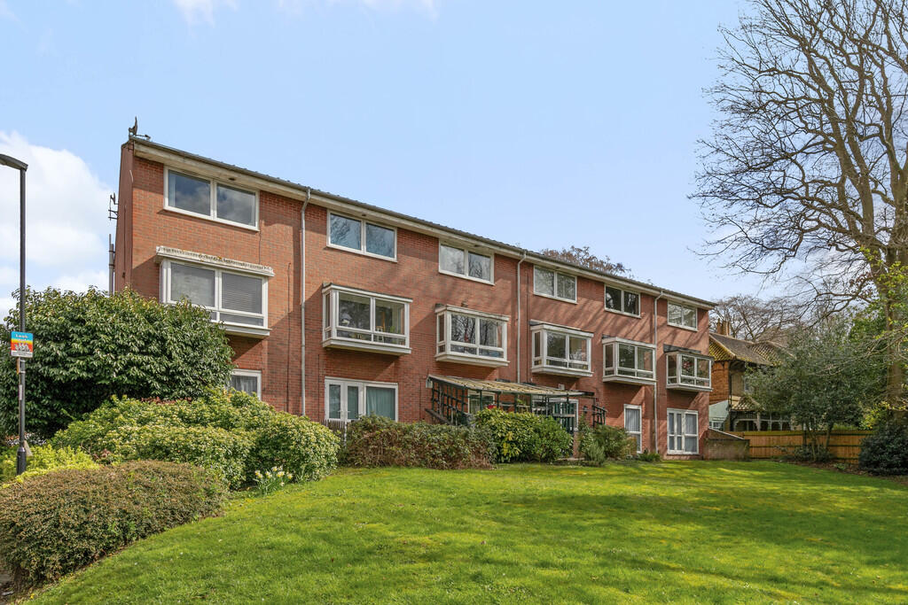 Main image of property: Eskmont Ridge, Upper Norwood 