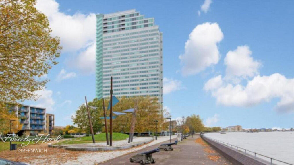 Apartment in London, Pepys Estate, New Cross - View 4