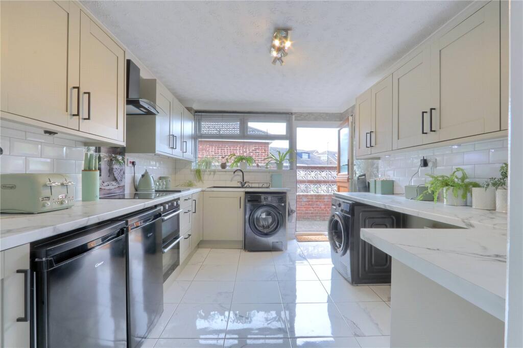 House in Stockton-on-Tees, Redcar and Cleveland - More