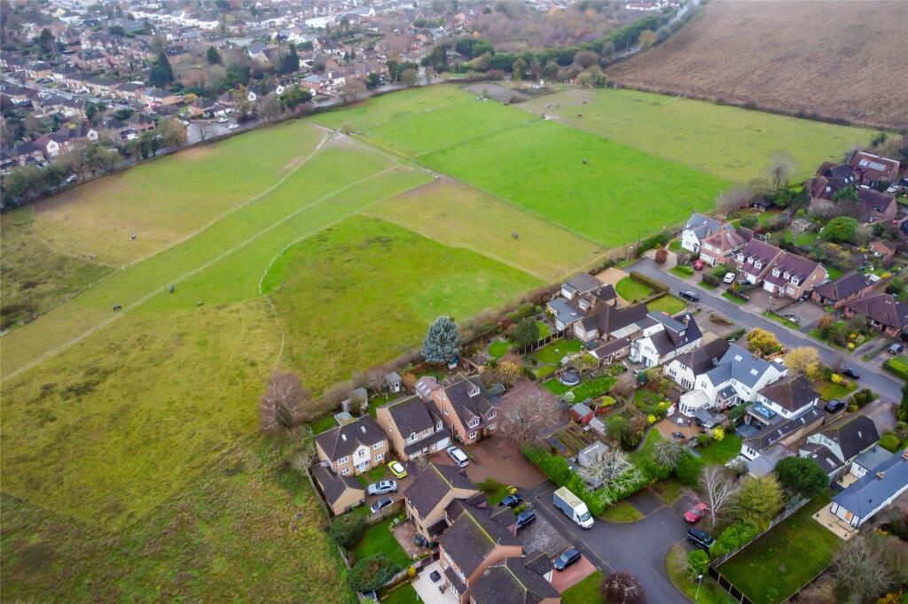 Additional image 15 of Magnolia Close, Park Street, St. Albans, Hertfordshire, AL2