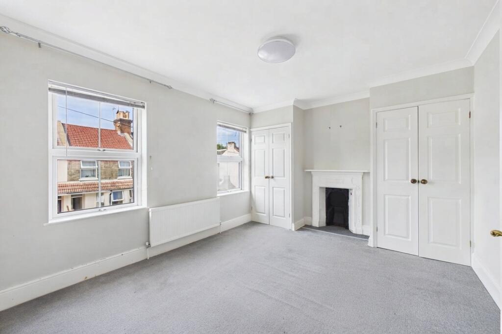 Main image of property: St. Georges Road, Aldershot, Hampshire, GU12
