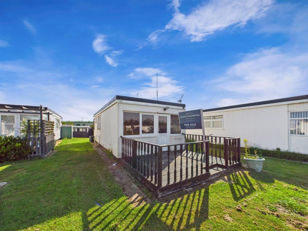 Main image of property: Primrose Lane, Sutton-On-Sea