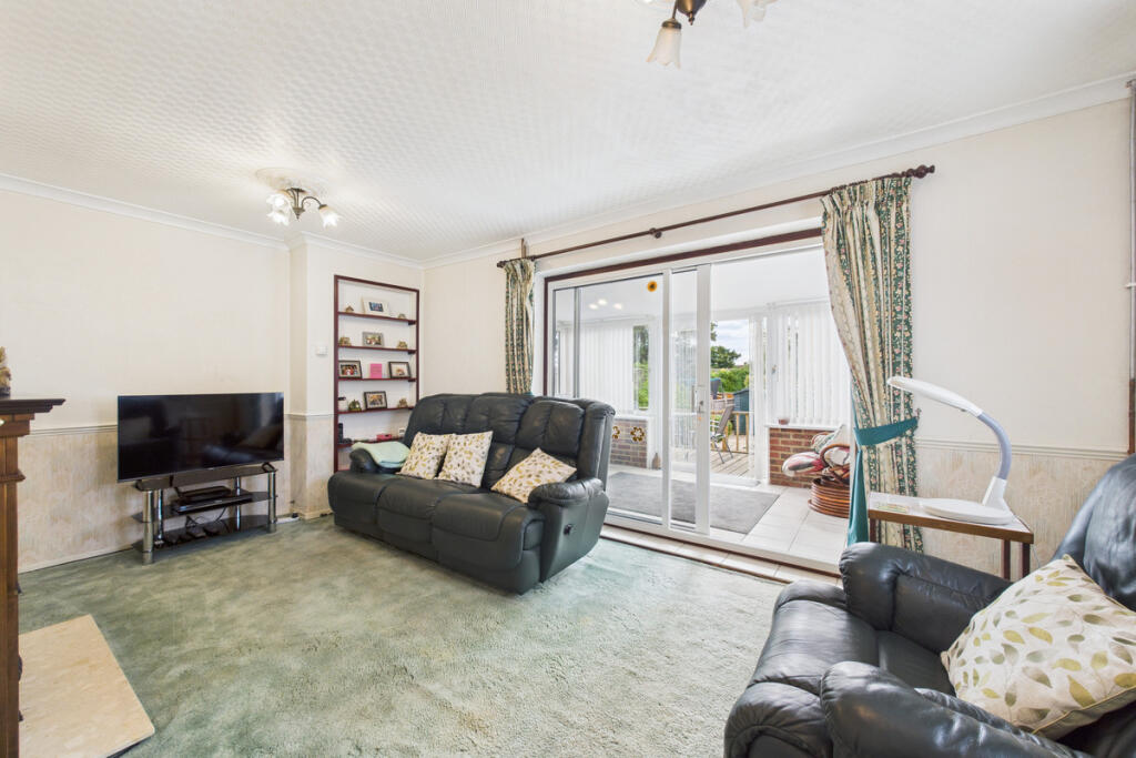 Peascroft Road, Hemel Hempstead, HP3 photo 4