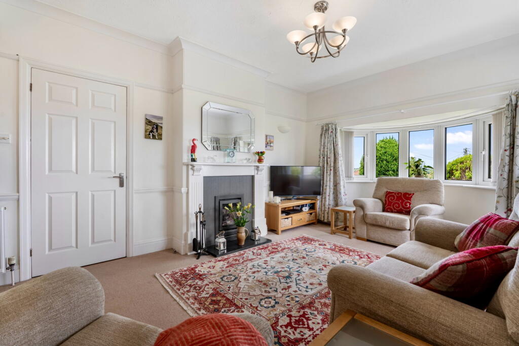 House in Wadebridge, Gonvena - View 4