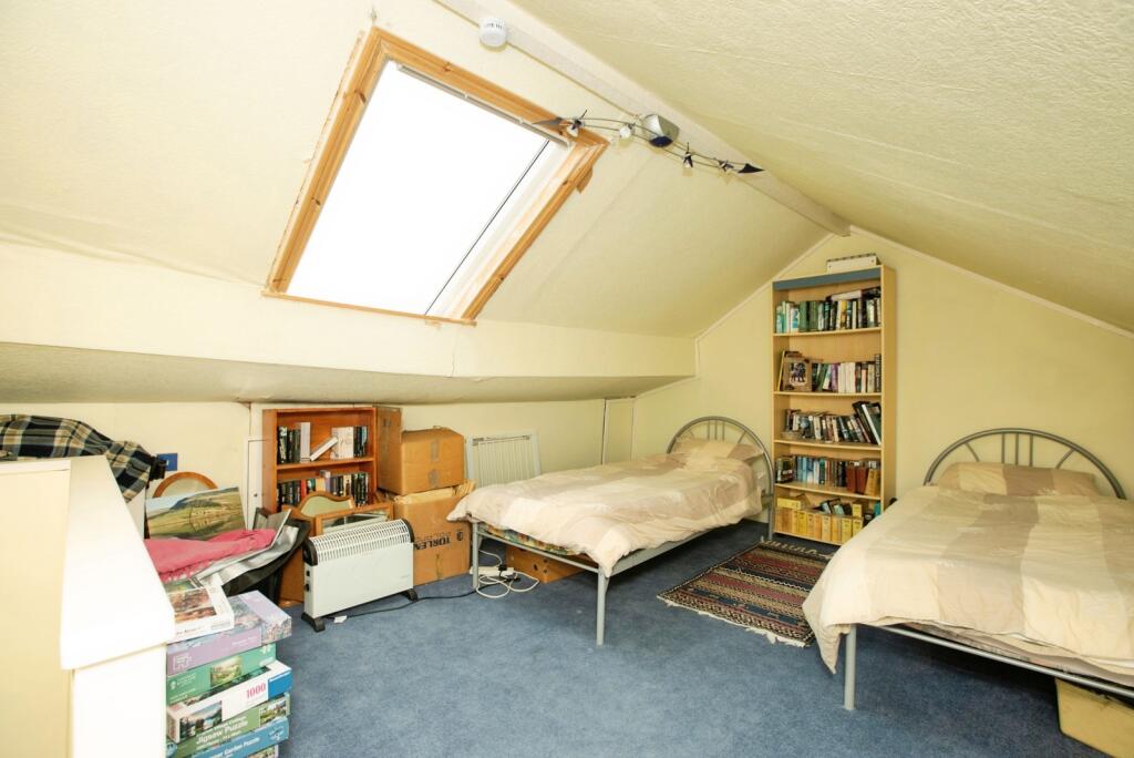 House in Burnley, Lancashire - View 4