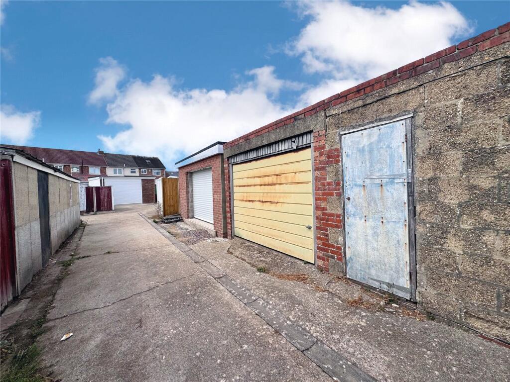 House in Portsmouth - View 4