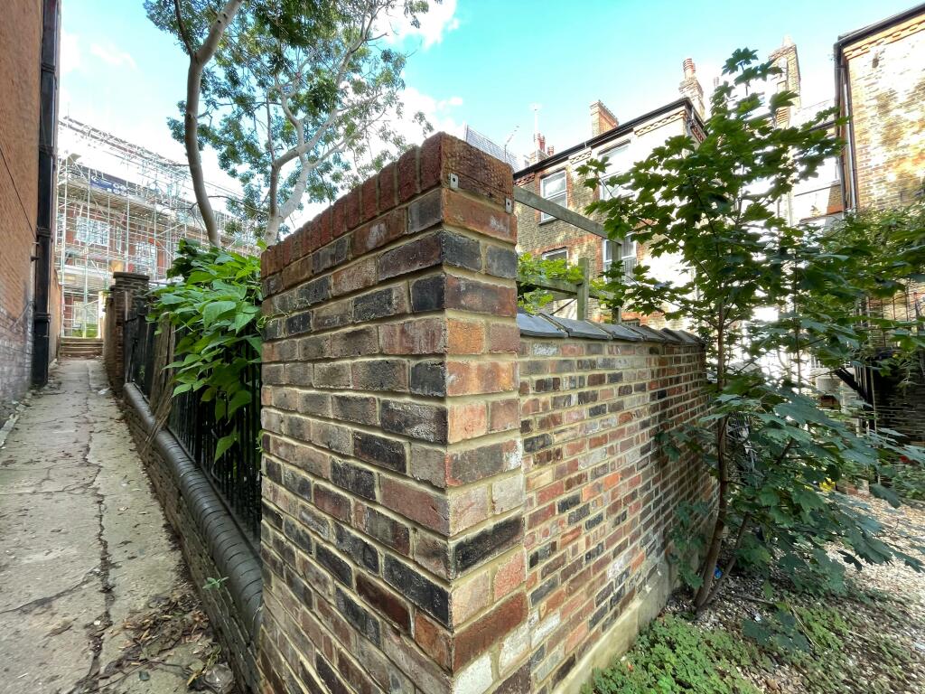 345 Arch (9).JPG